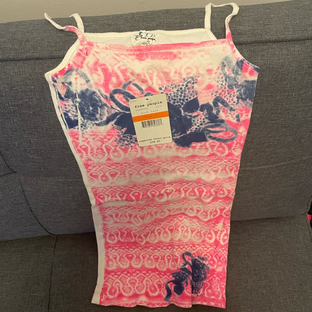 “Vintage” Free People tank size small (nwt)
